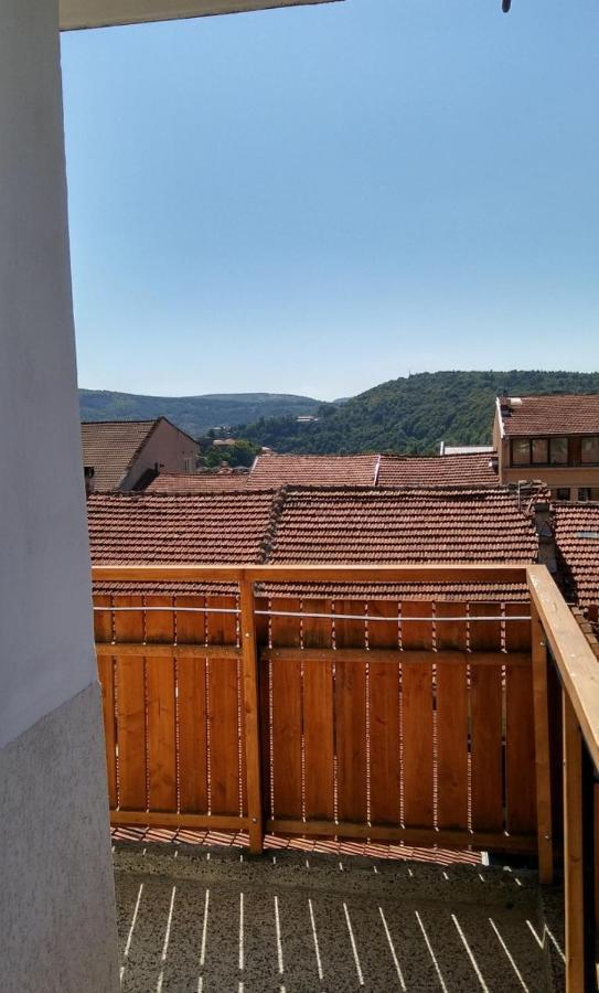 Dima Apartment Veliko Tărnovo Esterno foto