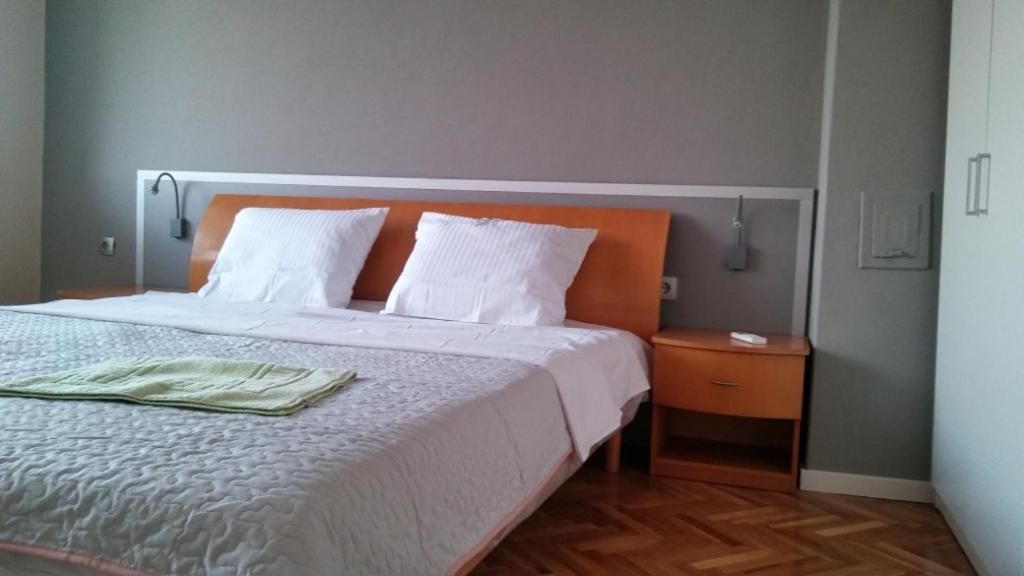 Dima Apartment Veliko Tărnovo Esterno foto